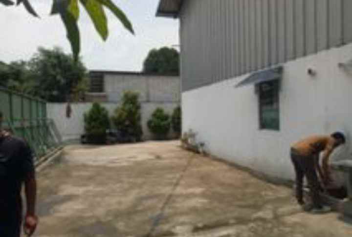gudang 1600 m2 jl narogong kota bekasi