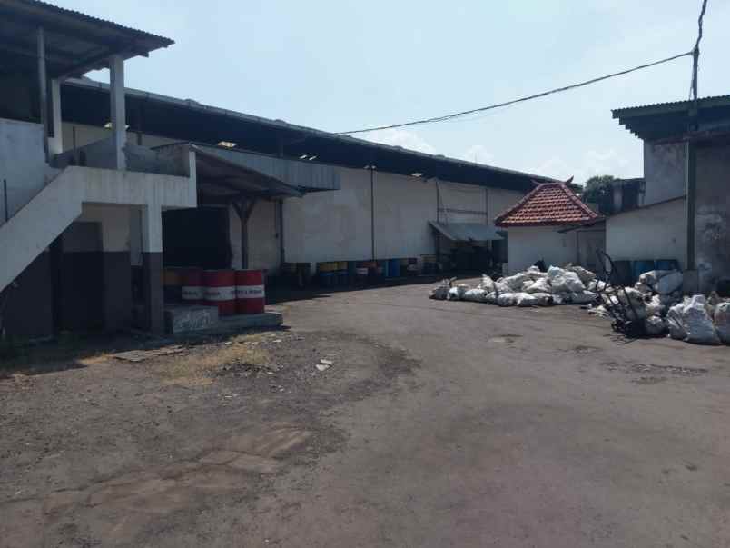 gudang bekas pabrik area sawunggaling jemundo sidoarjo