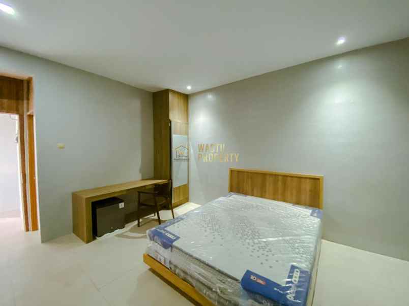 guest house tanah luas di maguwoharjo sleman