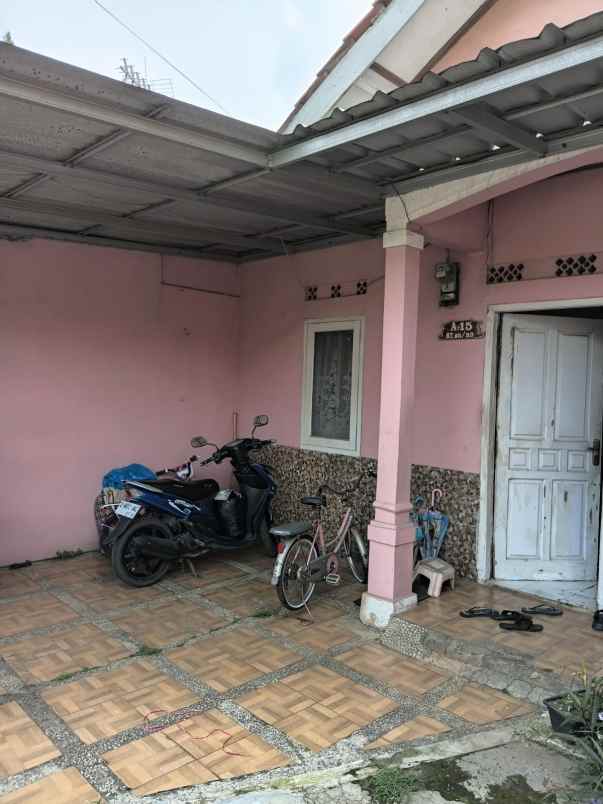 hitung tanah saja rumah di komplek taman bunga cilame