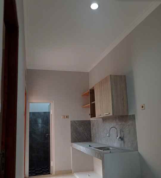 hunian hook dalam komplek karangtengah potensi besar