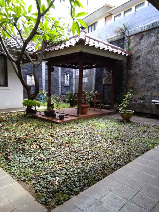 hunian nyaman bintaro jaya