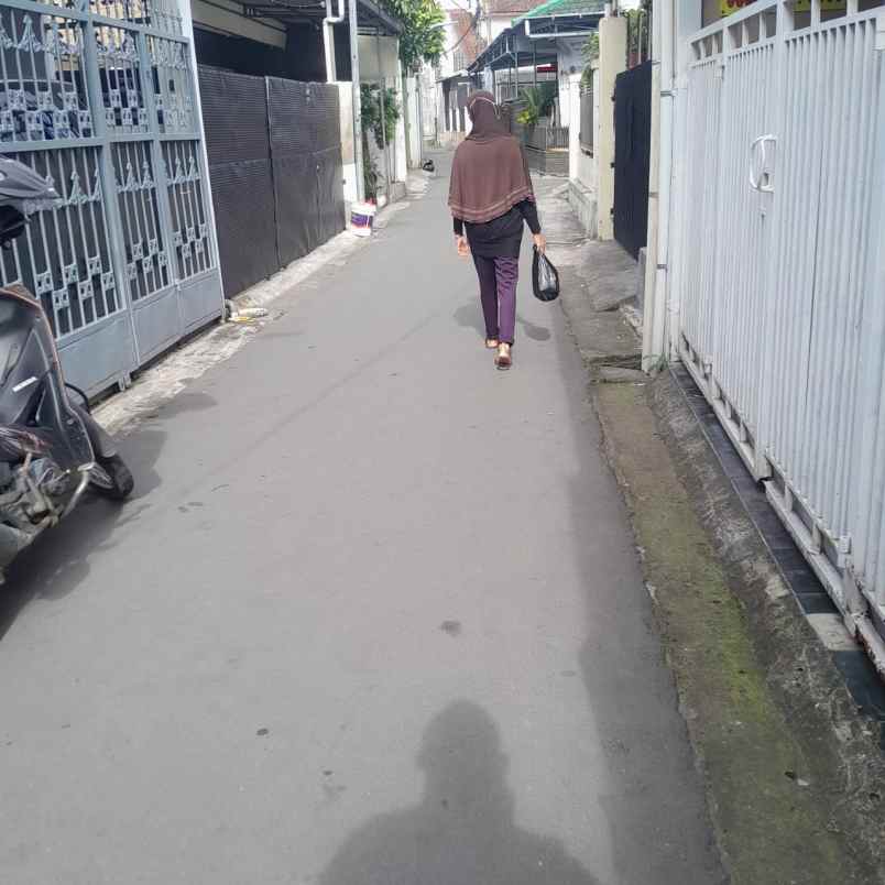 hunian nyaman strategis jl kalijati antapani bandung