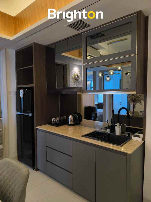 jual apartemen la riz lt 26 mansion pakuwon mall