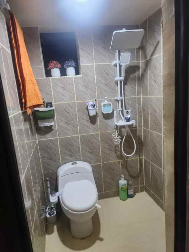 jual apartemen laguna pluit