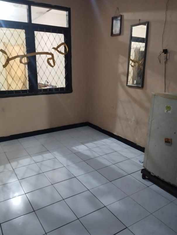 jual cepat rumah lokasi bagus di graha bukit raya 1