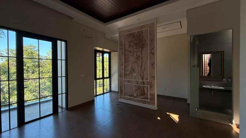 jual new american house manyar indah surabaya modern