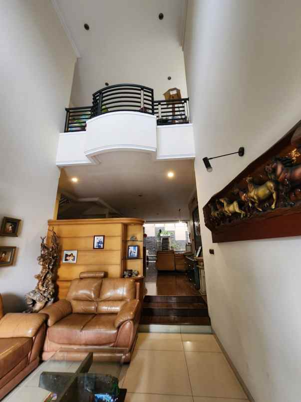 jual rumah di cluster paling lebar di puri indah