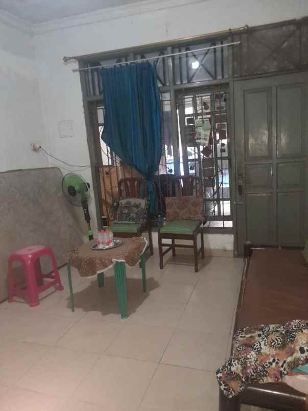 jual rumah di kemanggisan jakarta barat