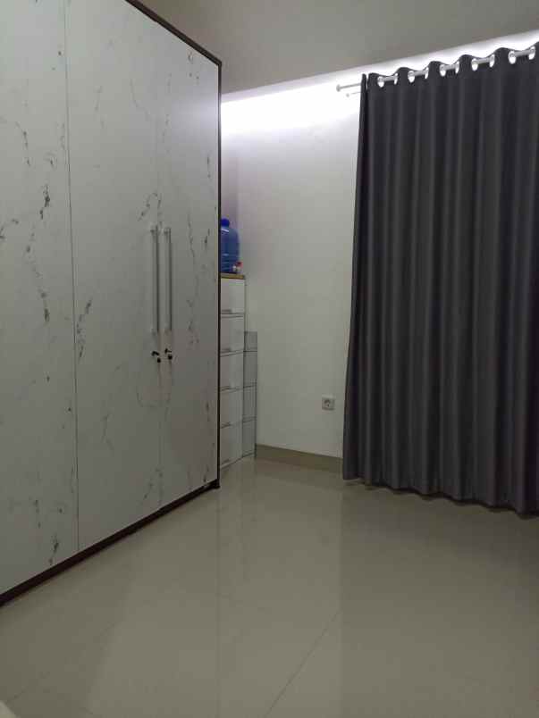 jual rumah furnished aryana karawaci tangerang