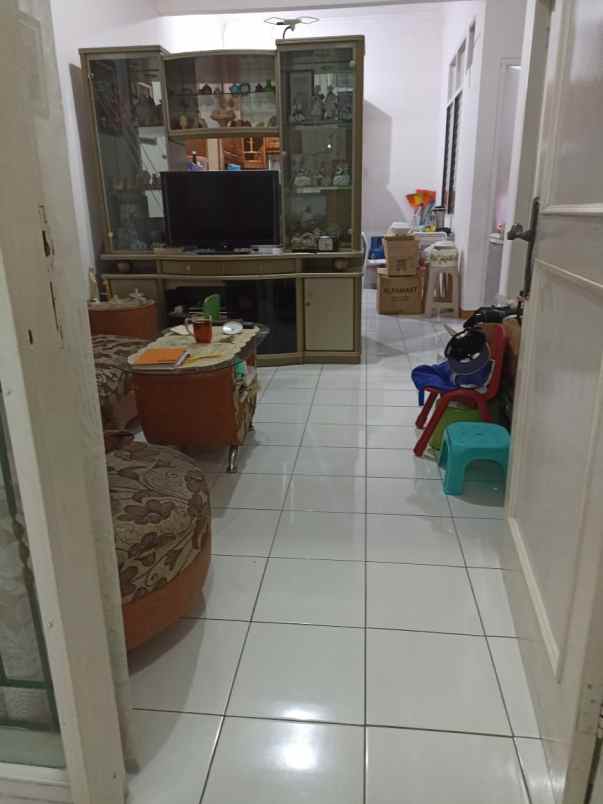 jual rumah metro permata 1 karang tengah tangerang