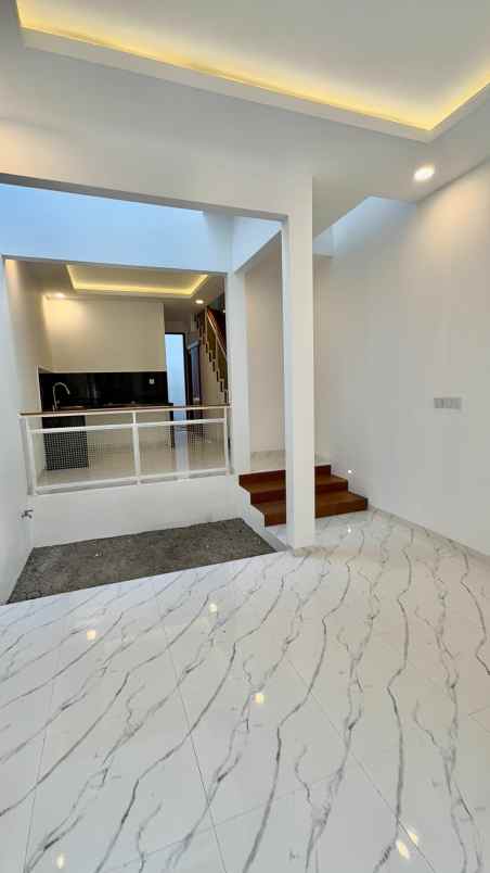 jual rumah minimalis modern komplek ddn cibubur