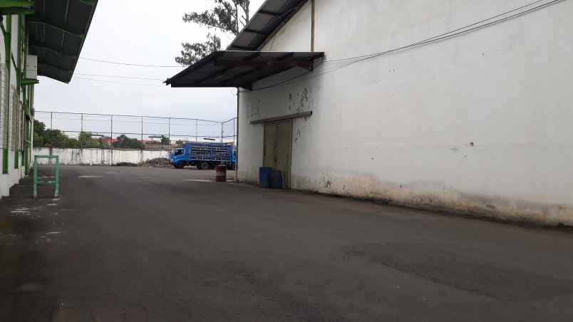 komersial ujung berung soetta gede