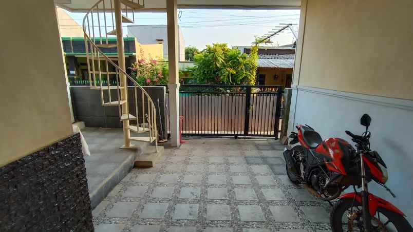 kost jl ketapang iii no 144