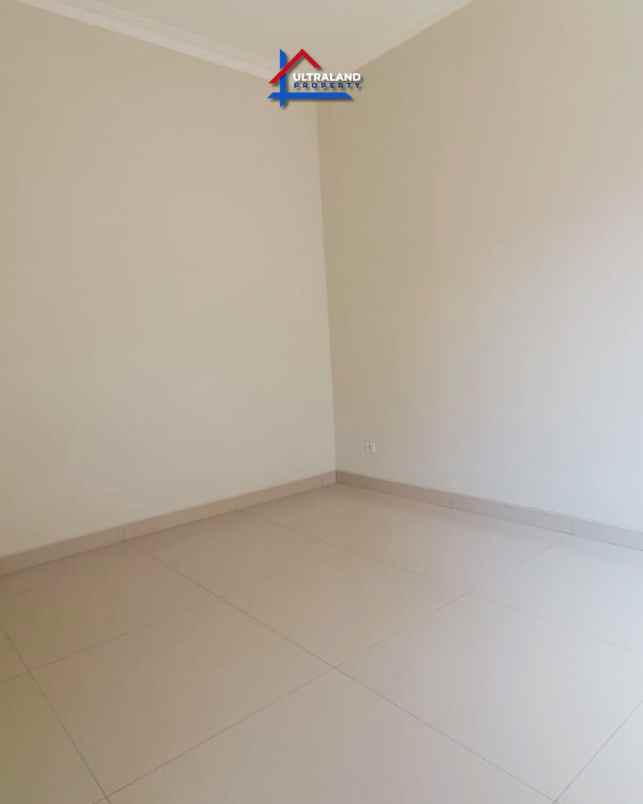 kota wisata rumah dijual belum di huni 87009