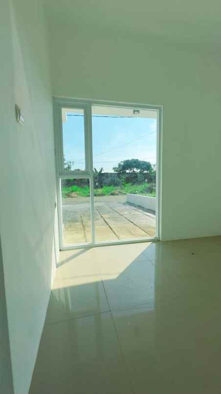 kpr rumah 2 lantai dekat tol seroja 3jt allin