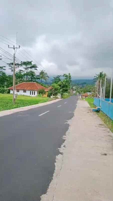 lahan strategis dan rata dekat kawasan wisata