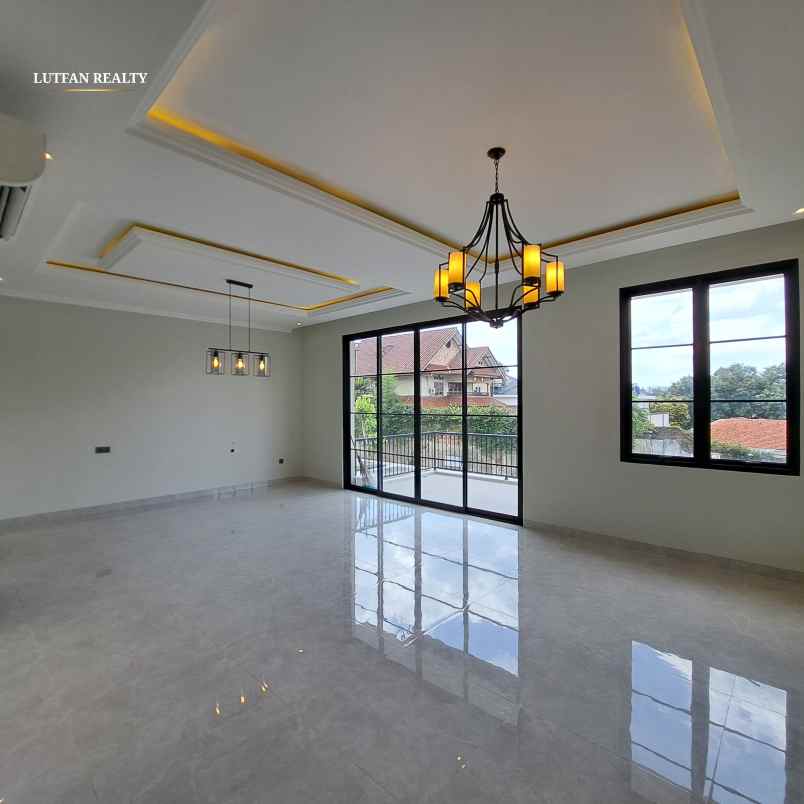 luxury home jagakarsa dekat cilandak kko