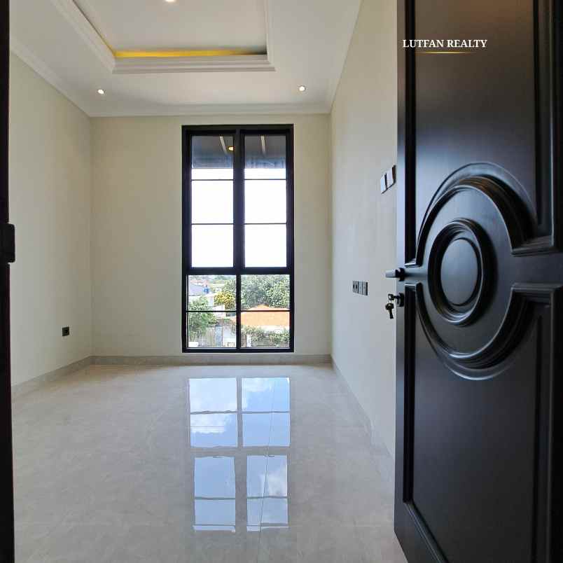luxury home jagakarsa dekat cilandak kko