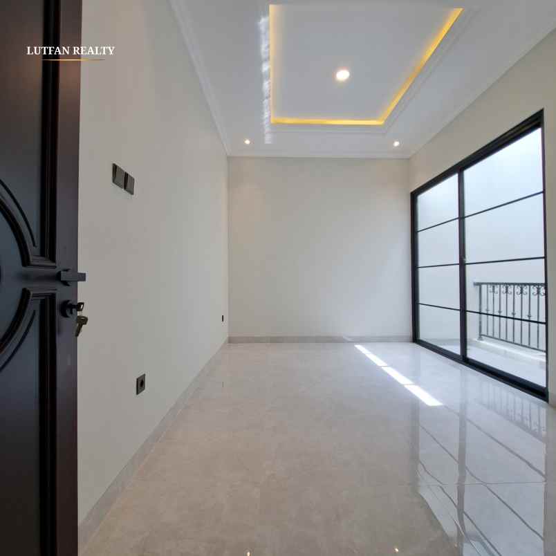 luxury home jagakarsa dekat cilandak kko