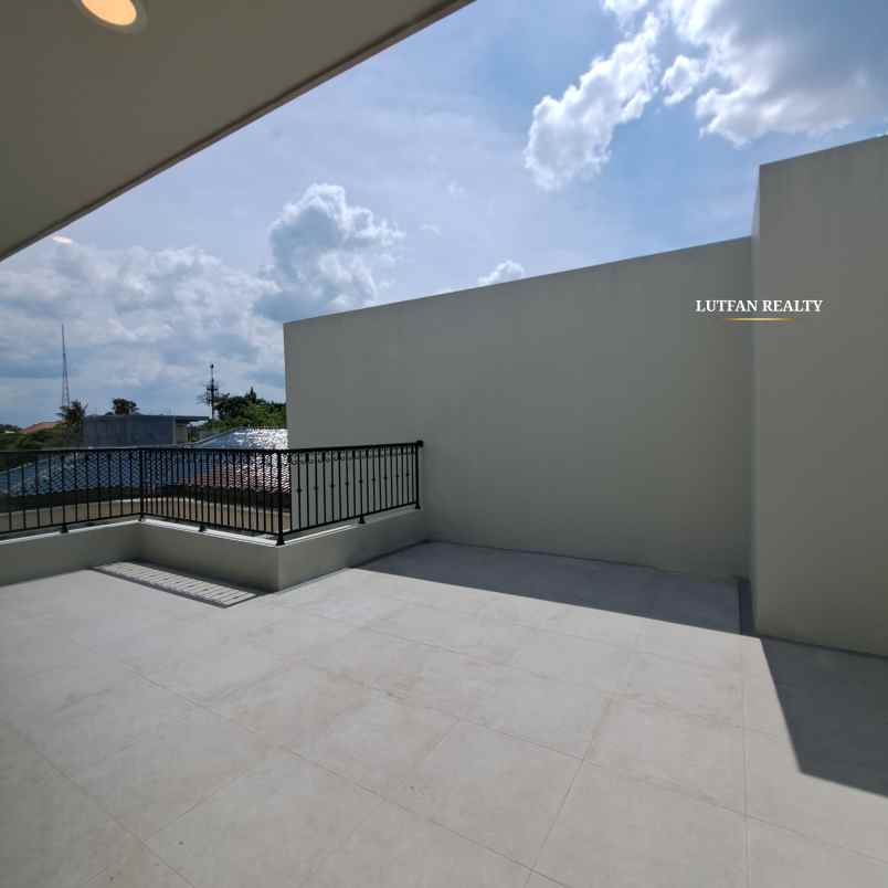 luxury home jagakarsa dekat cilandak kko