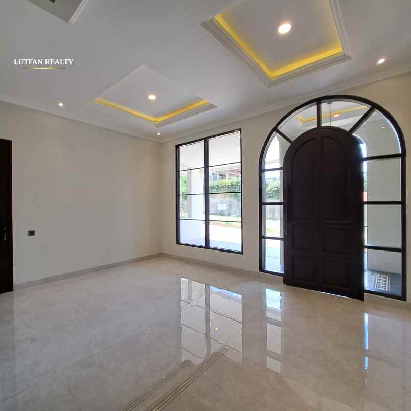 luxury home jagakarsa dekat cilandak kko
