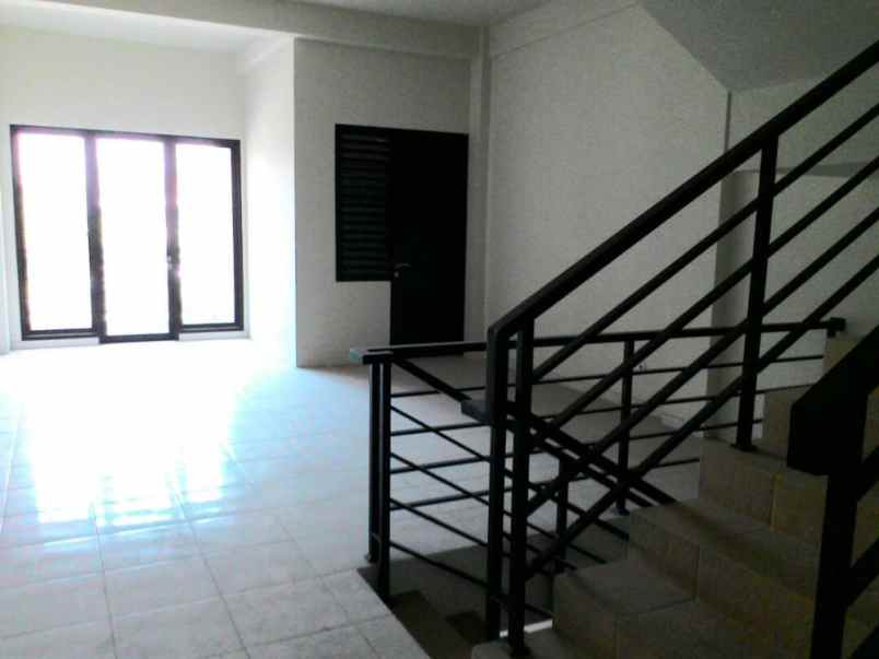 murah ruko 4 lantai ahmad yani strategis traffic ramai