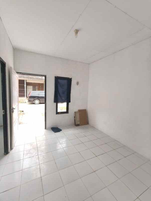over kredit rumah siap huni