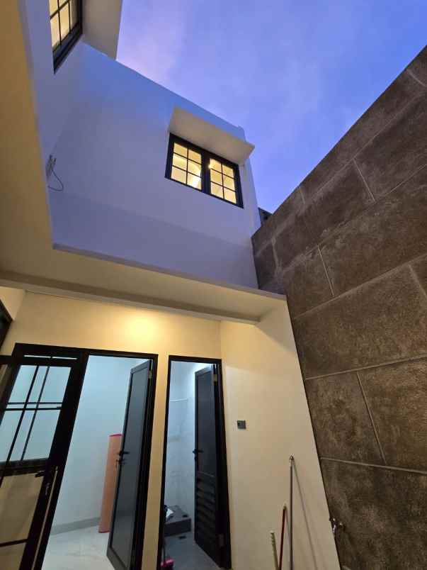 promo khusus agustus rumah mewah di duren sawit