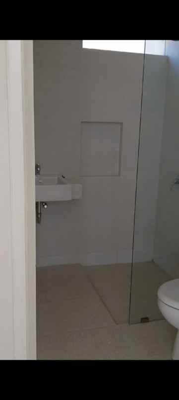 ready siap huni rumah di cluster northwest lake