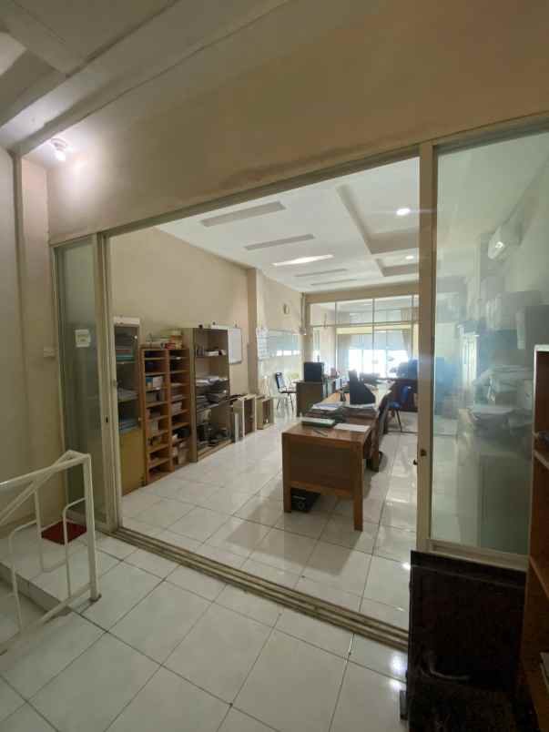 ruko dijual manyar kertoarjo gubeng surabaya timur