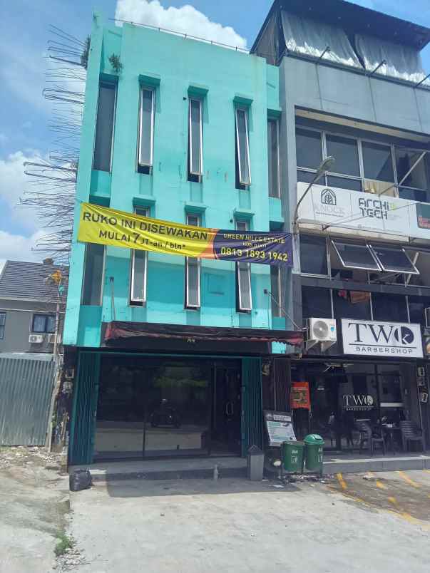 ruko green hills ciputat di sewakan