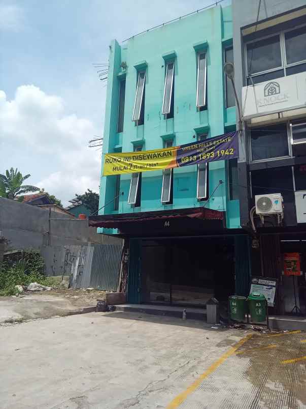 ruko green hills ciputat di sewakan