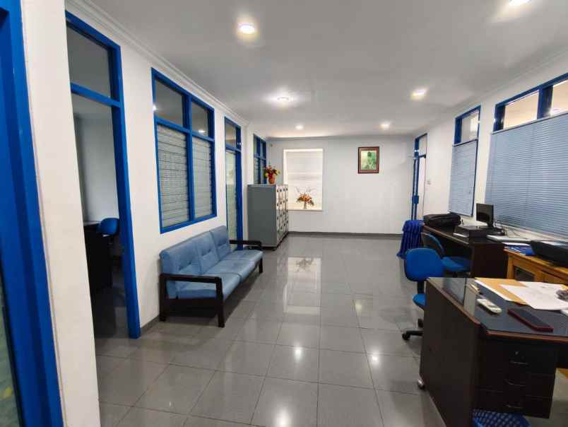 ruko manyar megah indah 2 ruko jejer sudah renovasi