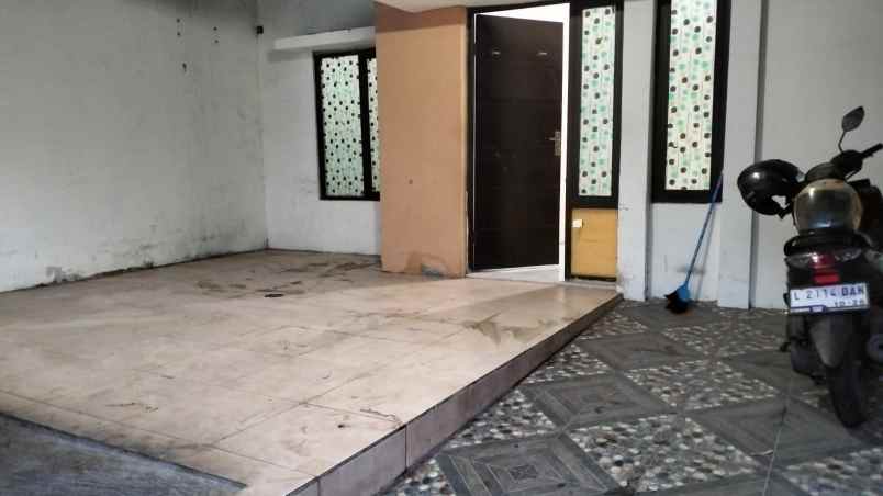 rumah 1 lantai siap huni di menganti gresikn