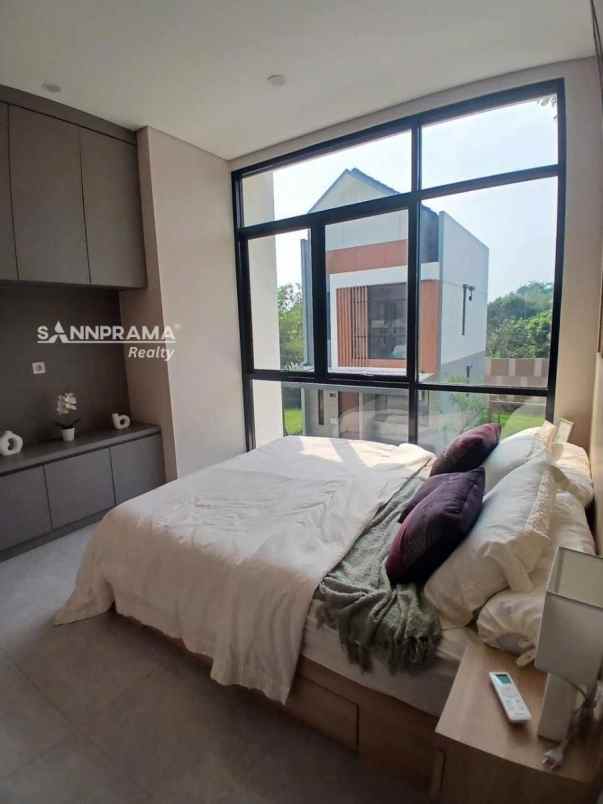 rumah 2 lantai cibubur free biaya2 all in arsa cibubur