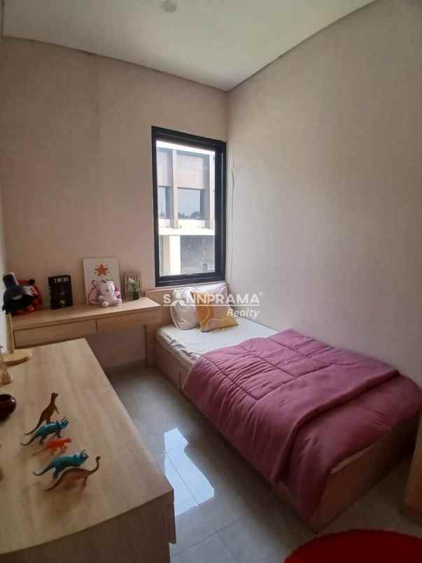 rumah 2 lantai cibubur free biaya2 all in arsa cibubur