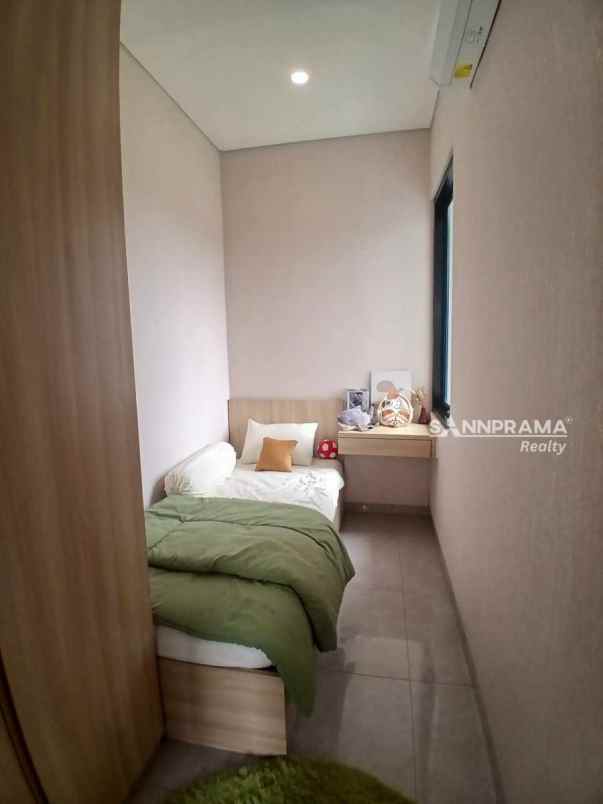 rumah 2 lantai cibubur free biaya2 all in arsa cibubur