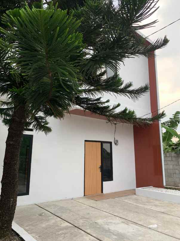 rumah 2 lantai dekat stasiun cilebut bogor
