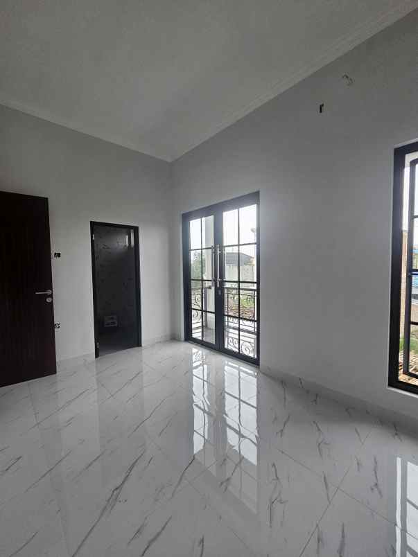 rumah 2 lantai desain etnic bali modern di tapos depok