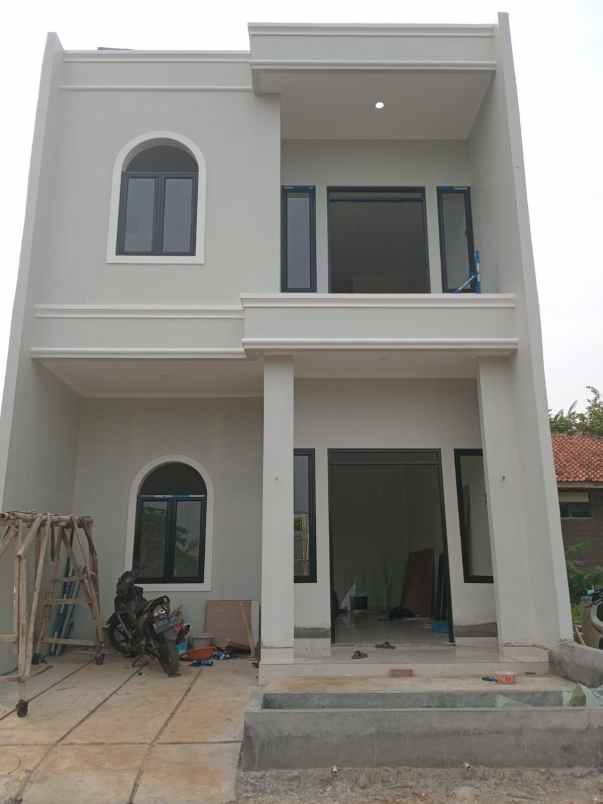 rumah 2 lantai di cilodong depok dp suka suka