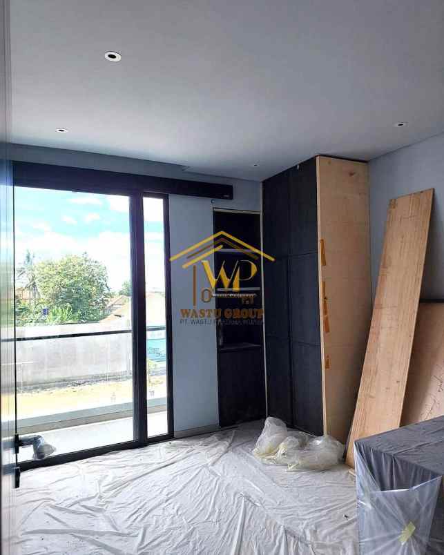 rumah 2 lantai siap huni di mlati sleman