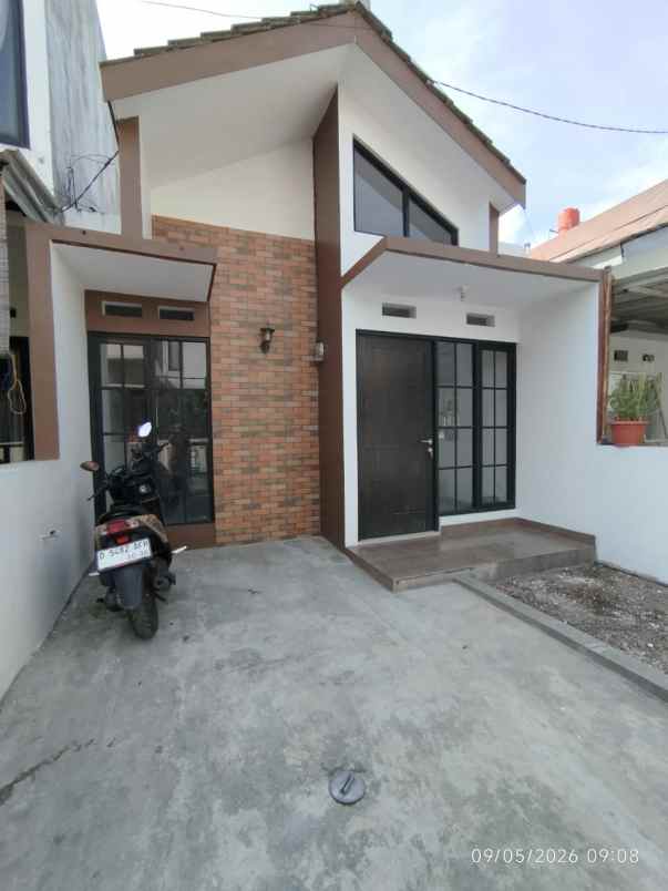 rumah 500 jutaan di cisaranten kulon arcamanik
