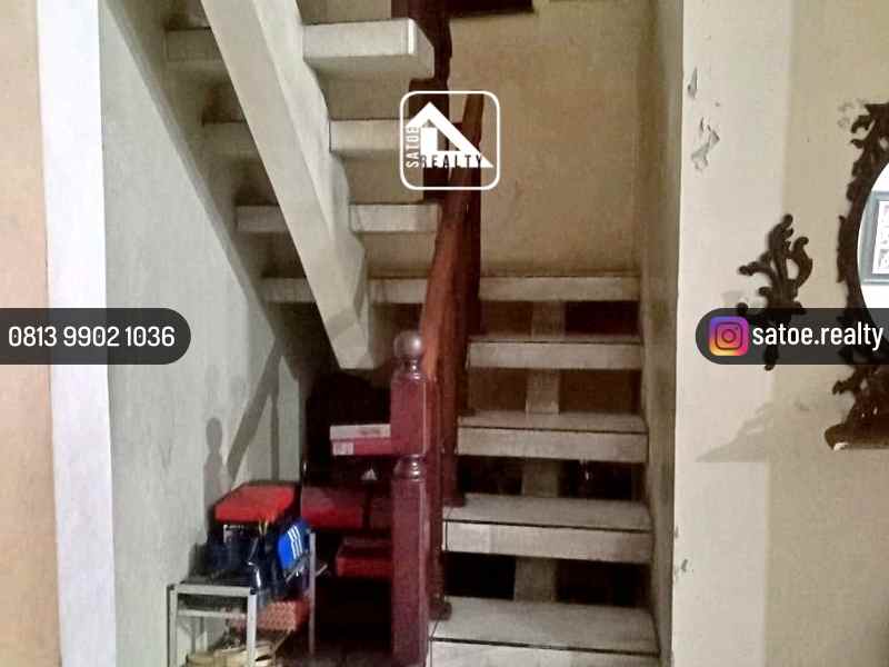 rumah asri 2 lantai di jl tebet timur dalam tebet