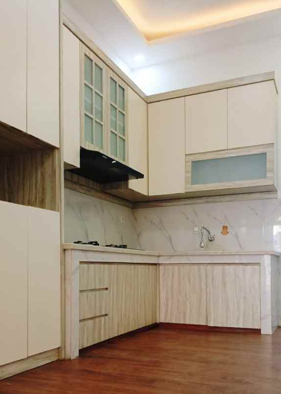 rumah bagus banyumanik semarang