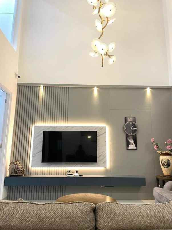 rumah bagus mewah sangkuriang sayap dago bandung