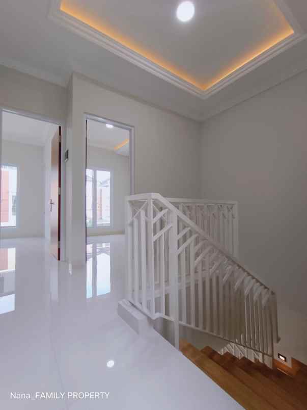 rumah baru disain modern di larangan ciledug