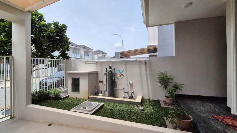 rumah baru full marmer di puri galaxy araya surabaya