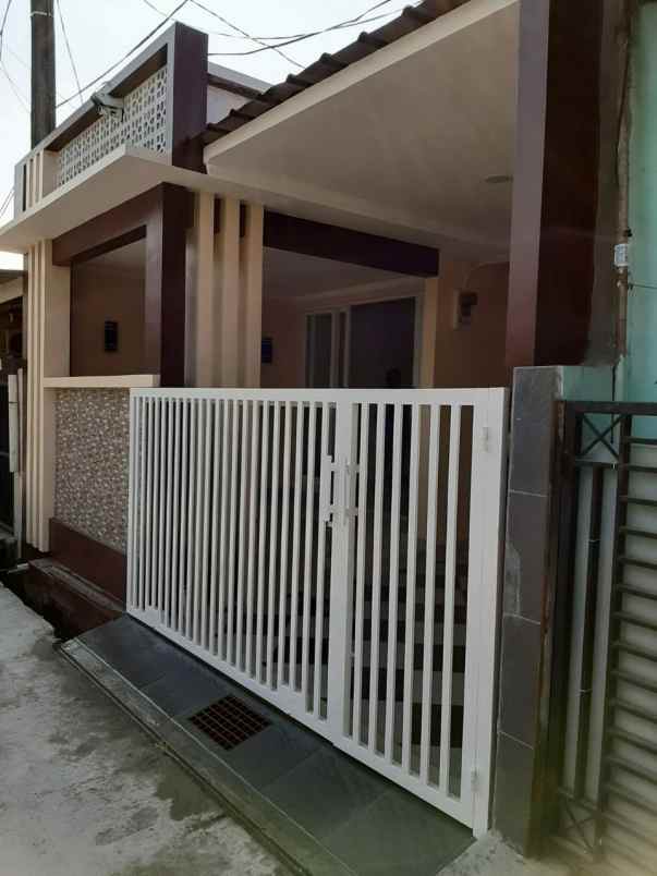 rumah baru readystok aren jaya bekasi timur
