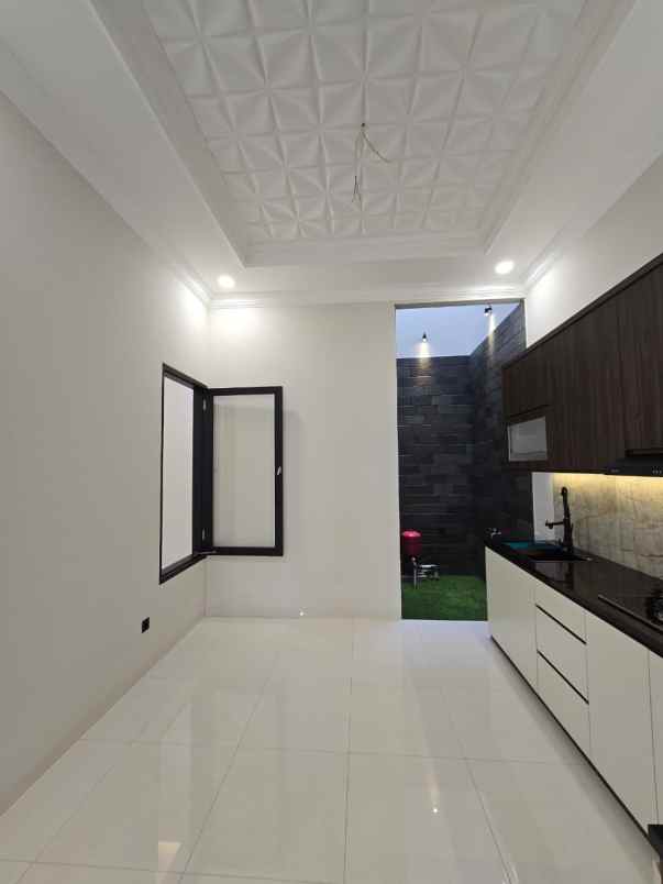 rumah baruj siap huni di duren sawit jakarta timur